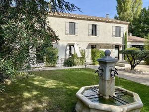 Maison de campagne de luxe de 8 pièces en location Saint-Rémy-de-Provence  Provence-Alpes-