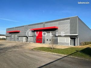 Local bureaux 2 244 m²