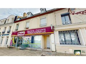 Immeuble 445 m² Brou