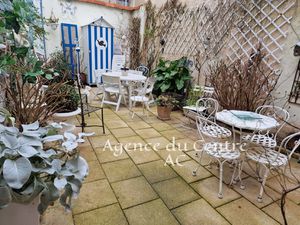 À Fécamp  maison à acheter 4 chambres  jardinet   50 m de la