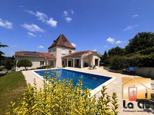 Maison 7 pièces  jardin  garage et piscine - 47480 PONT-DU-CASS