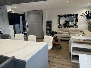 Vente maison 7 pièces 129 m² à Les Lilas (93260)  999 920 €