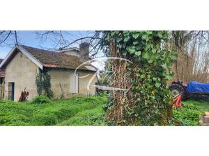 Vente maison 2 pièces 22 m² à Prignac-et-Marcamps (33710)  75 000 €