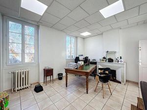 Investissement bureaux Manosque 139 m2 ou habitation