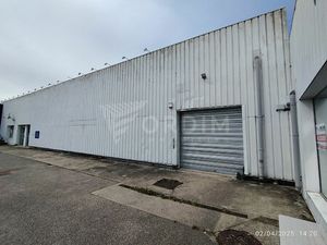 Location commerce 465 m² à Auxerre (89000)