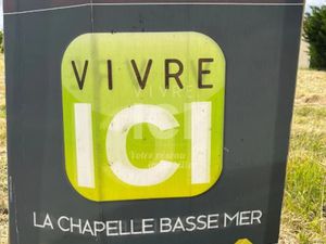 Vente terrain 993 m² à Divatte-sur-Loire (44450)  115 500 €