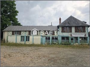 Vente immeuble 212 m² à Livarot-Pays-d'Auge (14140)  80 000 €