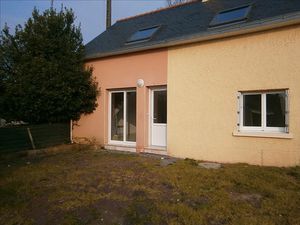 Location maison 3 pièces 100.2 m² à Fégréac (44460)  587 €