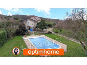 Vente maison 5 pièces 204 m² à Saint-Alban-de-Roche (38080)  549 000 €