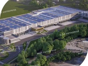 À LOUER - LOCAL D'ACTIVITES - 5 989 m² - CARHAIX PLOUGUER