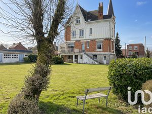 Vente propriété 8 pièces 250 m² à Estaires (59940)  425 000 €