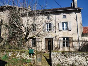 Maison de maître de 4 chambres à rénover