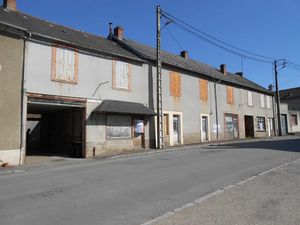 Vente immeuble 300 m² à Marsac (23210)  71 240 €