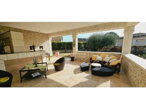 Mas T3 de haut standing en résidence sécurisée