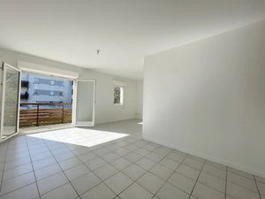 Vente appartement 2 pièces 49.23 m² à Begles (33130)  175 000 €