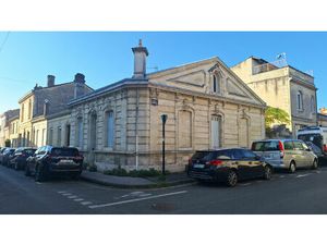 Barrière de Pessac - Magnifique Echoppe de 120m² - 4 chambres - Jardinet et Garage