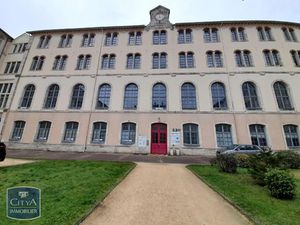 Local professionnel à louer - Châteauroux (36) - 2 920€