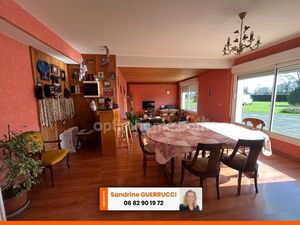 MAISON CONTEMPORAINE 10 PIECES 227 M²