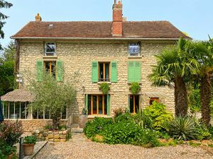 Vente maison 7 pièces  165.00m²  Sailly