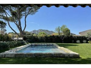 Villa de 4 chambres de luxe en location Eygalières  France