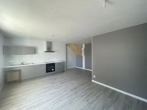 Location appartement 3 pièces 53.75 m² à Commenailles (39140)  665 €