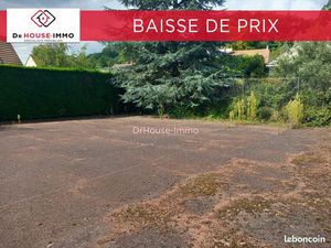 Terrain 900 m² verrieres le buisson