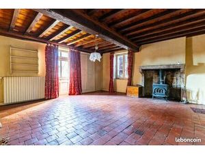 Maison 5 pièces 216 m²