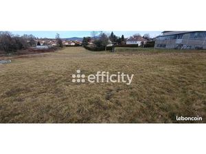 Terrain 1 310 m² Celles Sur Durolle