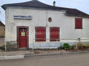 Vente maison 6 pièces 118 m² à Varennes (89144)  63 000 €