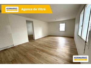 A VENDRE Local Commercial/Bureaux 2 pièces à DOMAGNÉ 45 37 m² - 96 700 € HAI