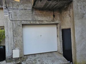 en vente Garage-parking 200 m² – 65 000 € |Nilvange