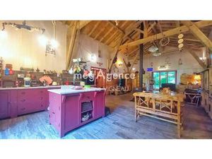 Ferme équestre au cadre naturel et verdoyant