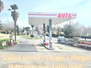 Vente locaux professionnels 135 m² à Montréal (32250)  449 999 €