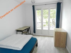 Chambre en colocation - 1er étage - 11 26 m2 - Meublé