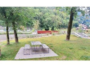 Proximité immédiate du centre ville avec parking privé