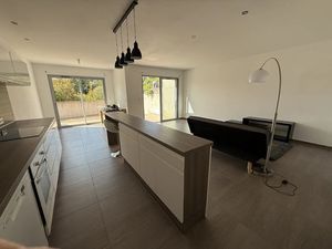 Location meublée maison 3 pièces 84.28 m² à Sotta (20146)  1 320 €