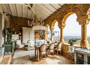 Vente maison 8 pièces 188 m² Ville-sur-Jarnioux (69640)