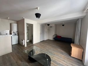 Location appartement 1 pièce 28 m² à Aiguillon (47190)  360 €