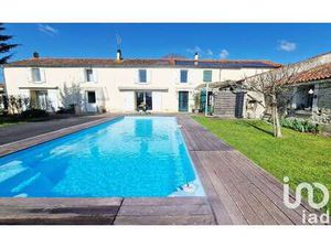 Vente Maison Piscine à Vix (85770) : à vendre Piscine / 230m² Vix