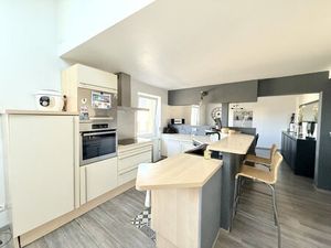 en vente Appartement 109 57 m² – 290 000 € |Manom