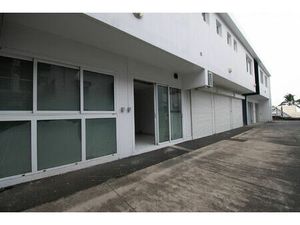 Location bureau 84 m² à Saint-Denis (97490)