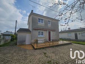 Vente Maison à L'Isle-d'Espagnac (16340) : à vendre / 87m² L'Isle-d'Espagnac