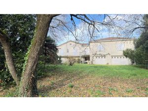 Vente maison 7 pièces 236 m² à Bessines (79000)  310 900 €