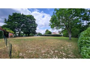 Vente terrain 1144 m² à Limoges (87000)  79 900 €