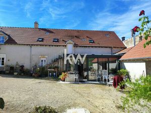 Maison - Ourouer les bourdelins - 10piece(s) - 347 000€