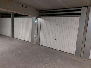 Vente Garage et parking à Dinan (22100) : à vendre / 15m² Dinan