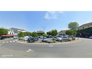 Boutique 180 m² LE RAINCY