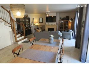 Maison 7 pièces 187 m²