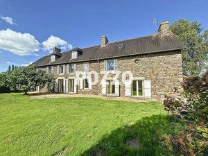 Vente Maison Piscine à Saint-Sauveur-la-Pommeraye (50510) : à vendre Piscine / 304m² Saint