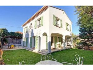 Vente maison 6 pièces 165 m² à Cannes (06400)  1 127 000 €